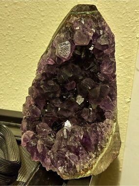 Natural URUGUAY Amethyst Crystal Geode Cluster - Deep Purple